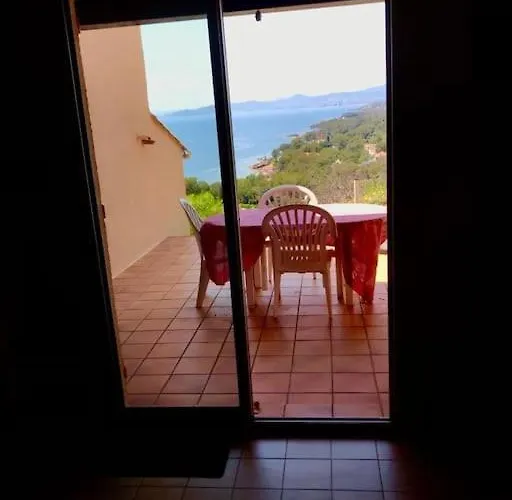 Charmante Petite Maison Vue Panoramique Et Proximite *