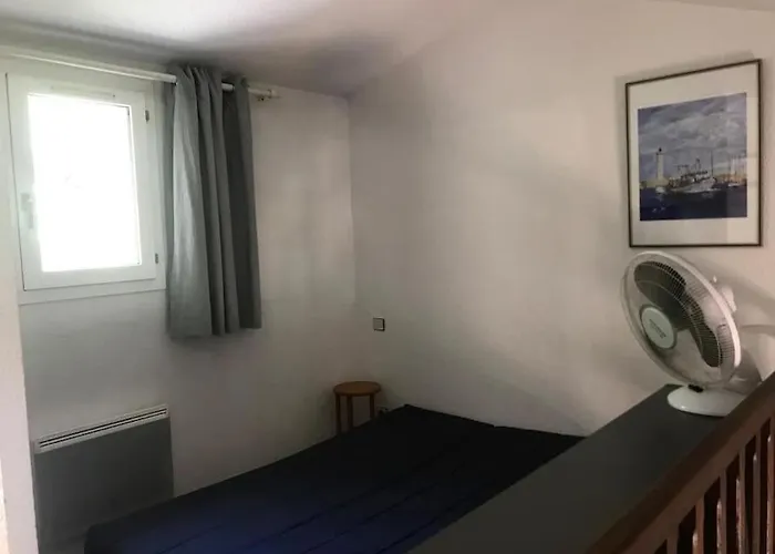 Charmante Petite Maison Vue Panoramique Et Proximite Saint-Raphael (Var)